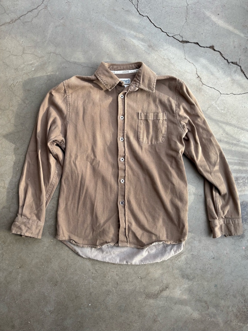 Purnell men’s light brown 97% cotton and elastane button up shirt Size M.